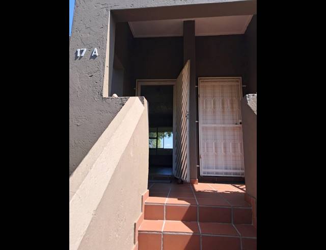 1 BEDROOM APARTMENT FOR SALE IN ALLEN'S NEK